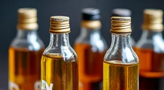 Lubrication 101: Choosing the Right Oil for Your Phonograph
